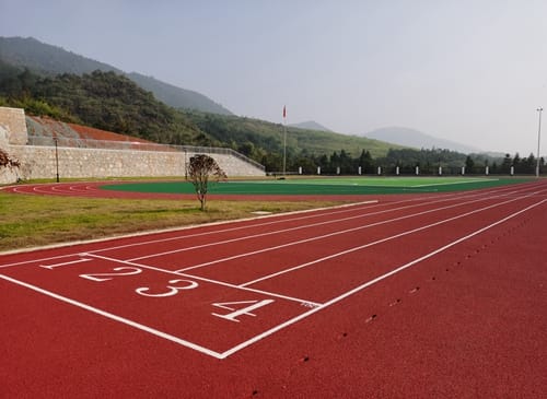 池州石台小河中学运动场